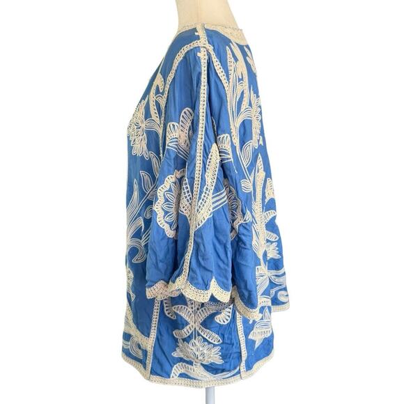 Kindred Floral Embroidered Top Blue L Bohemian Hippie Whimsy Indie Granolagirl - Picture 2 of 11